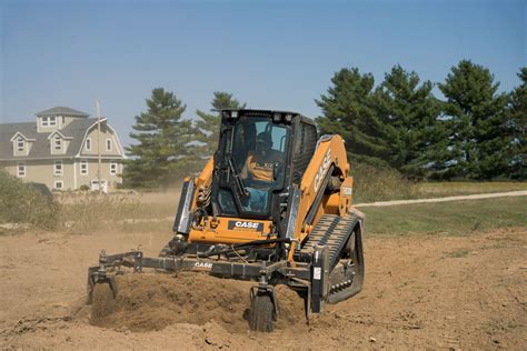 TV620B Compact Track Loader 